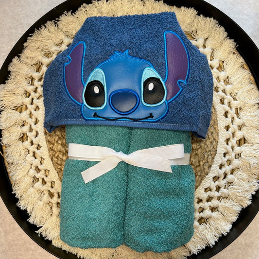 Stitch Monster Hooded Bath Towel