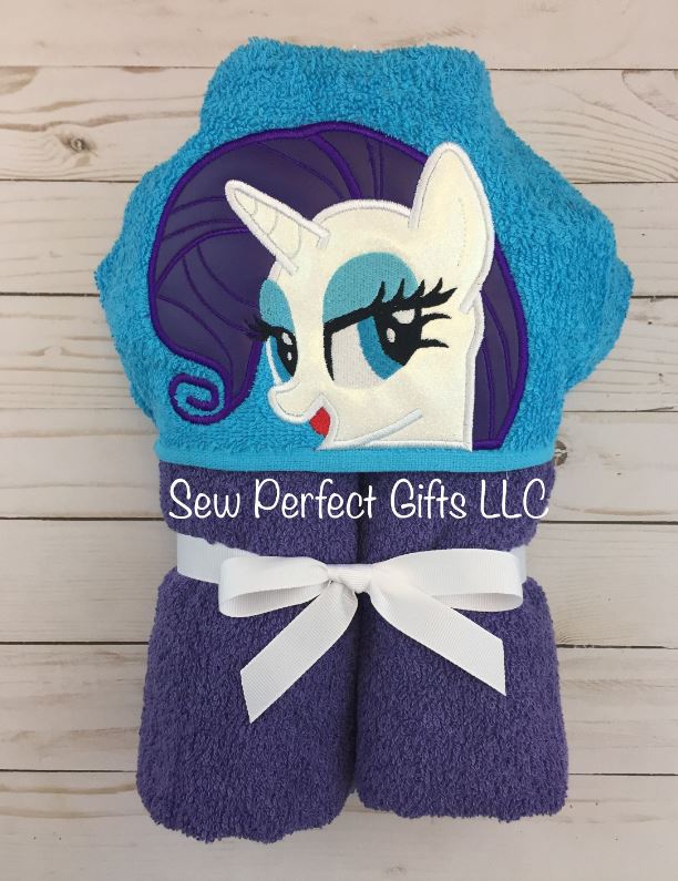 Pony Hooded Bath Towel