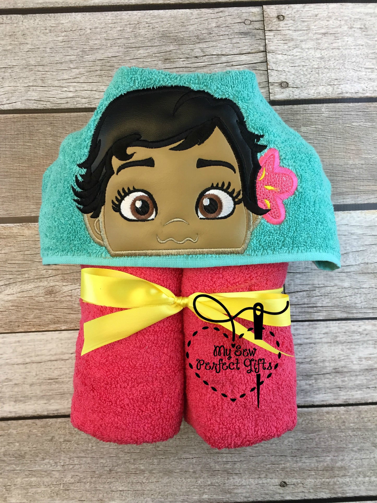 Princess Friends Hooded Bath Towel