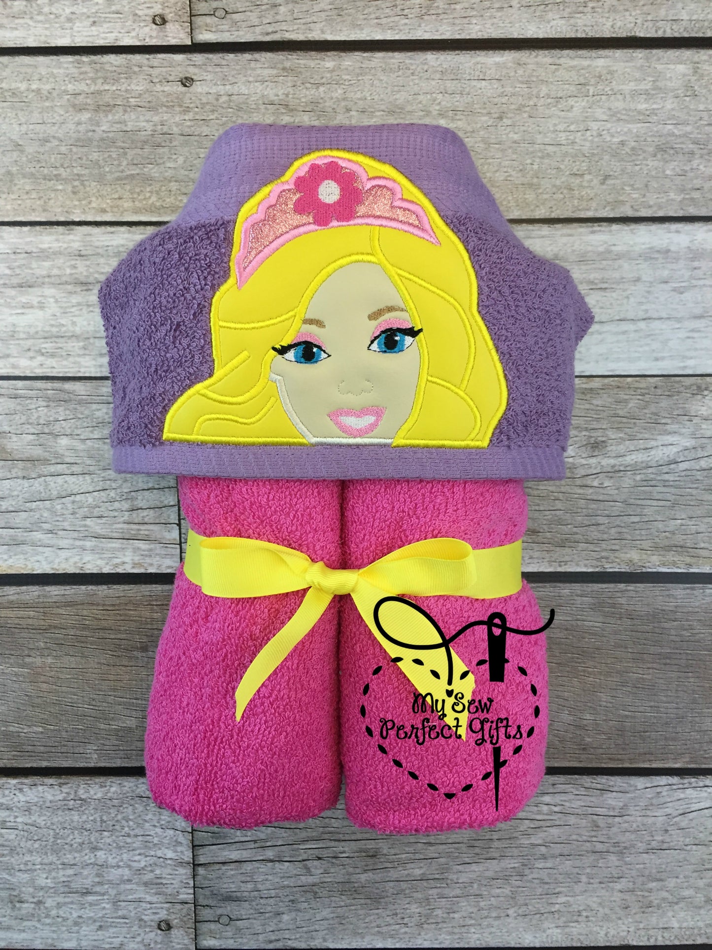 Barbie Hooded Bath Towel