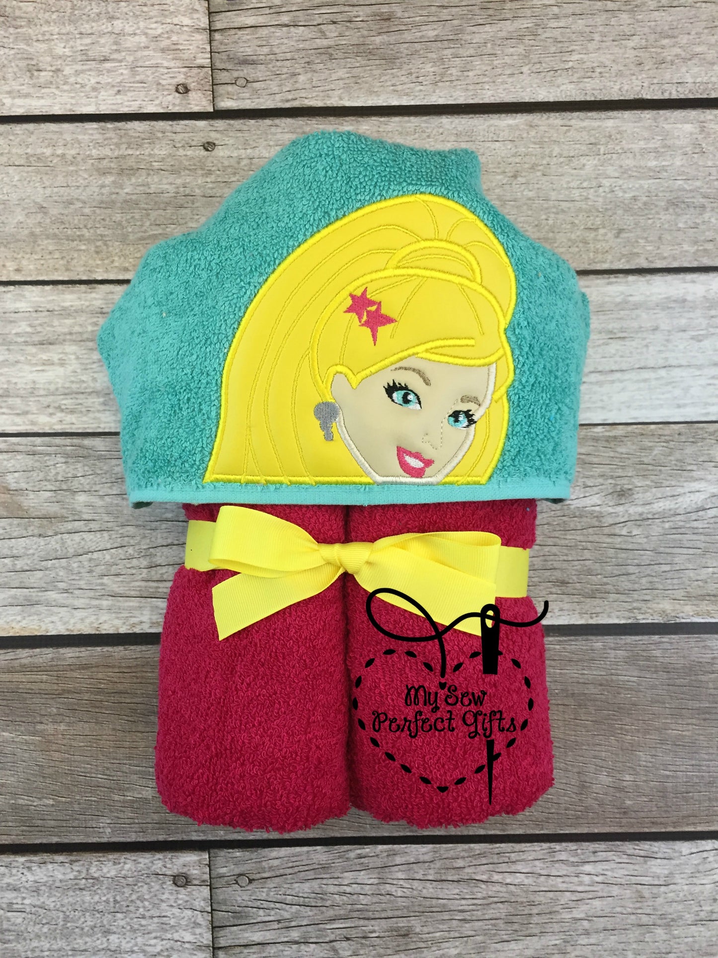 Barbie Hooded Bath Towel