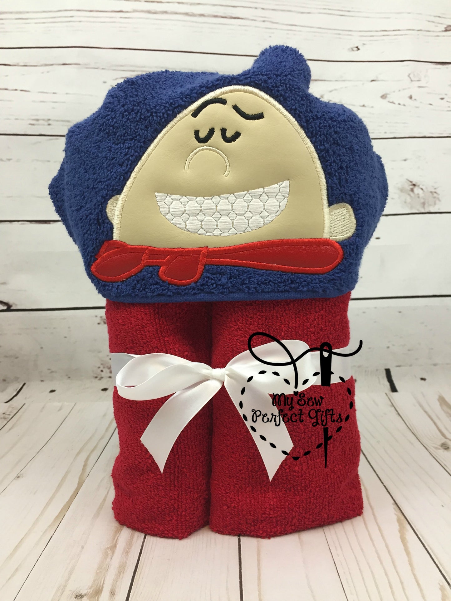 Underpants Friends Hooded Bath Towel