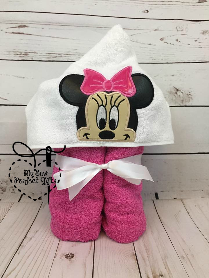 Mouse Friends Hooded Bath Towel