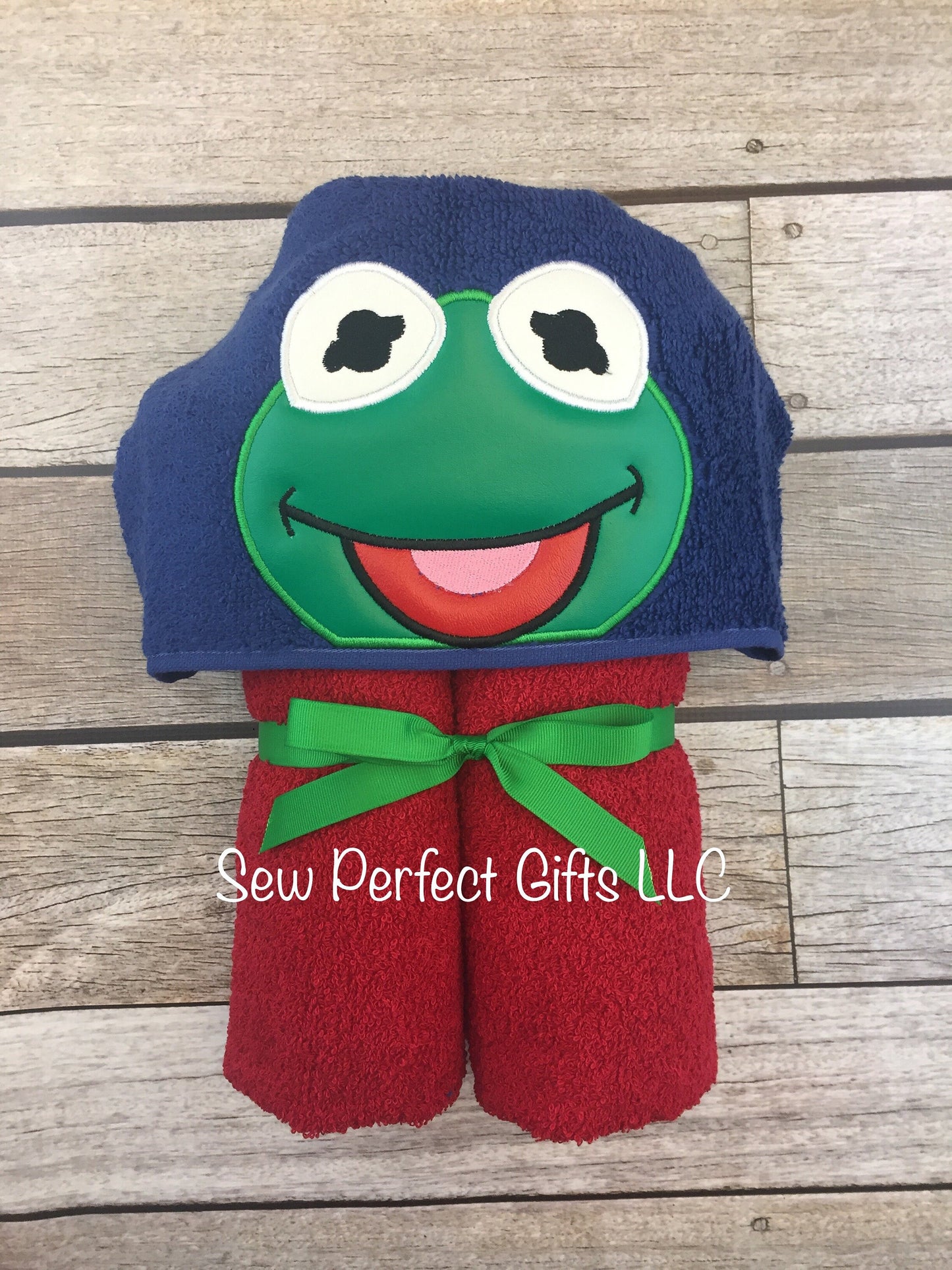 Muppet Hooded Bath Towel