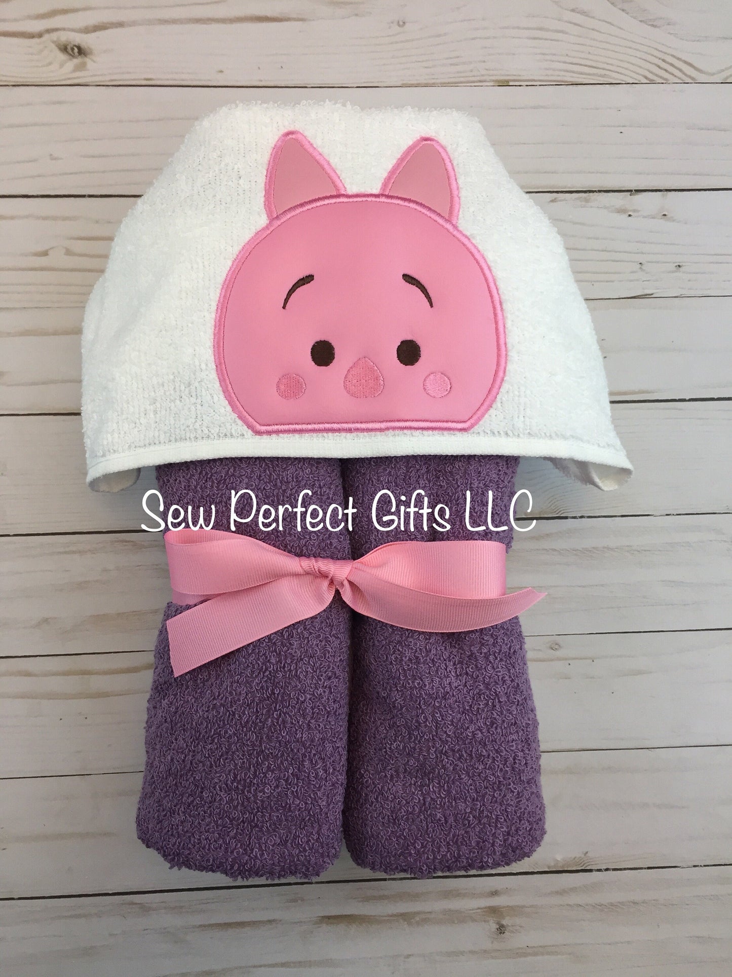 Pooh and Friends Hooded Bath Towel