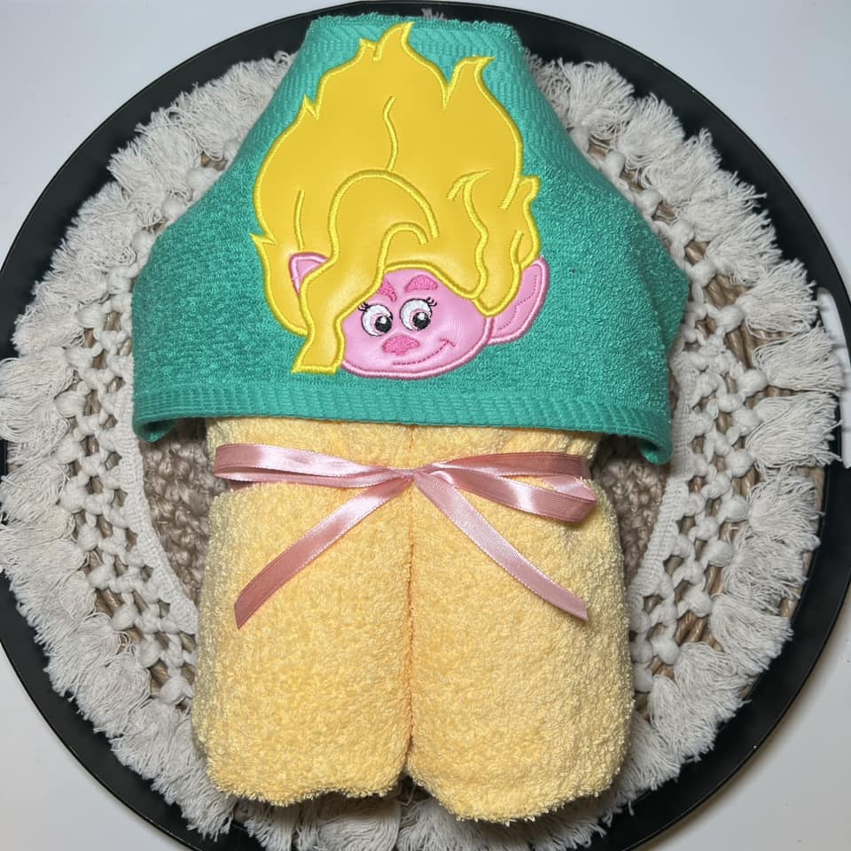 Princess Friends Hooded Bath Towel